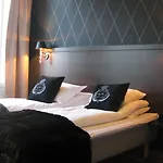 Hotel Thon Parken 4*
