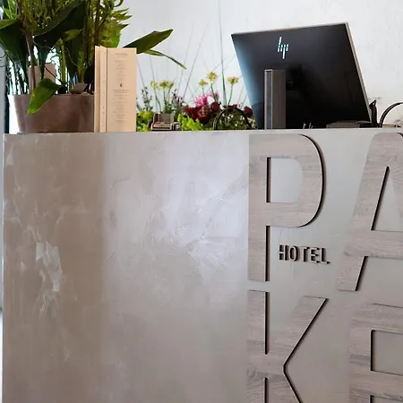 Hotel Thon Partner Parken 4*